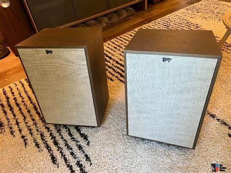 Klipsch Heritage Heresy IV Distressed Oak Floorstanding Speaker Pair